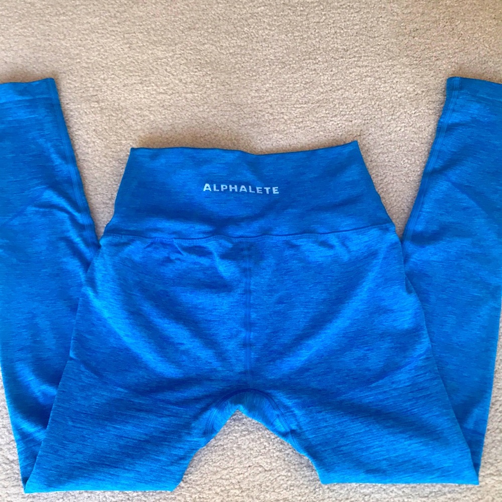 ALPHALETE Leggings